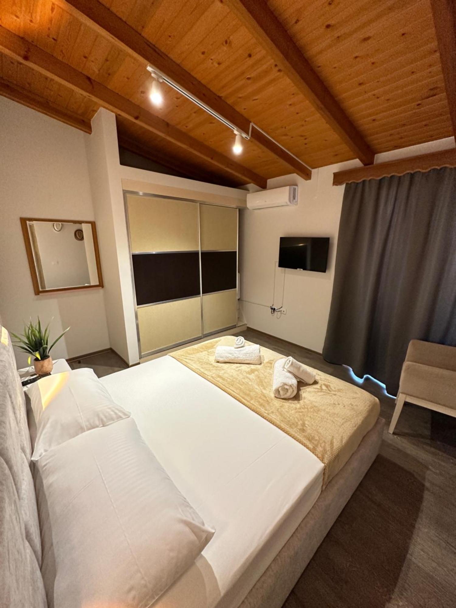 Anel Suites Влёра Экстерьер фото