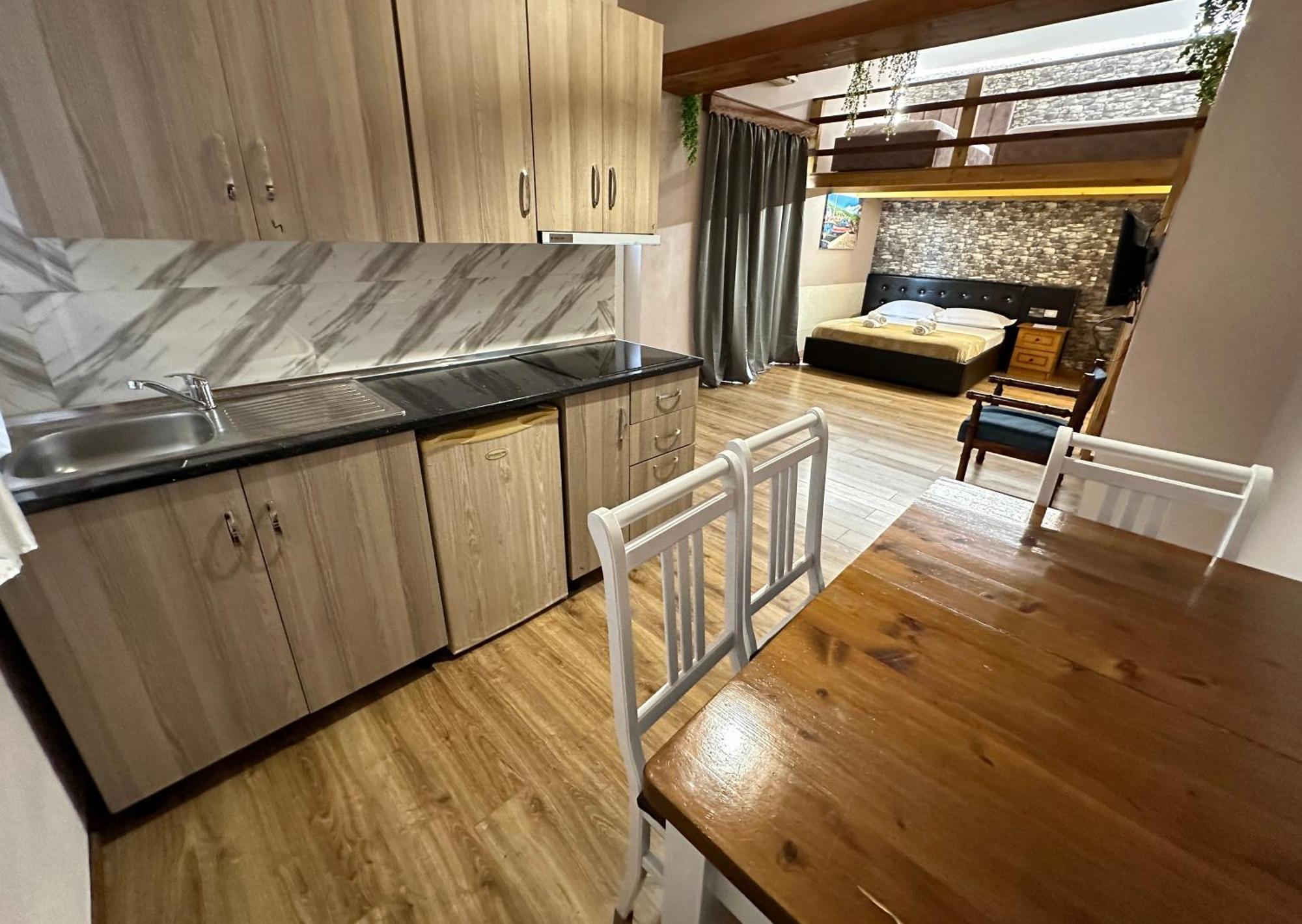 Anel Suites Влёра Экстерьер фото